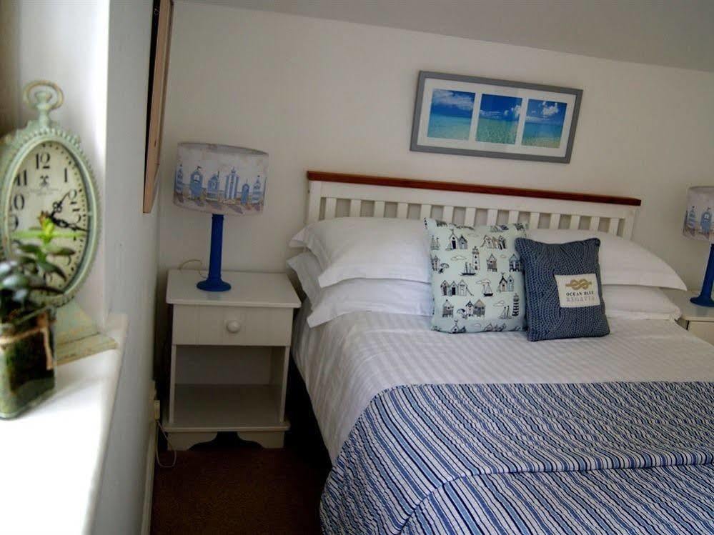 Sunset Guest House Hunstanton Bagian luar foto The bedroom at The Old Post Office